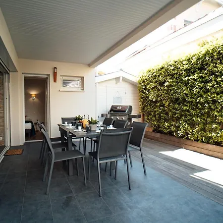 Eyrac - Contemporain Et Familial Au Port D'arcachon Holiday home *