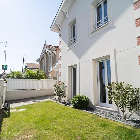 Nyaraló Eyrac - Contemporain Et Familial Au Port D'arcachon
